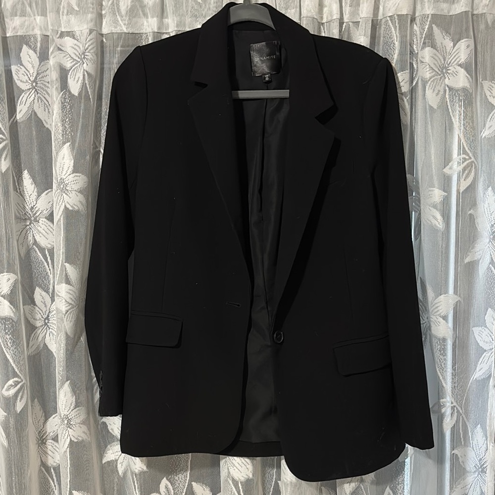 Black Blazer